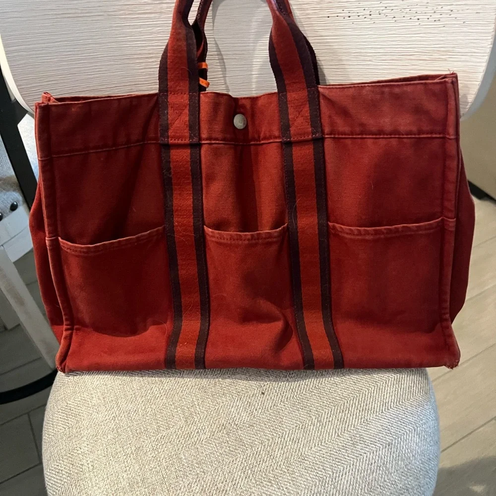 Hermes Vintage Fourre Tote Red Canvas Tote Bag with Horse Charm - Picture 2 of 9
